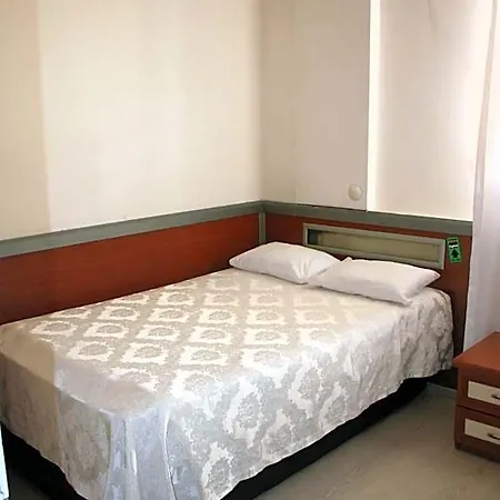 Hotel Yeni Kosk Esra Konya